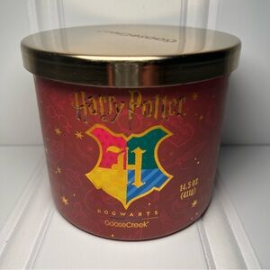 Goose Creek Harry Potter Hogwarts 3-Wick Candle